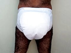 USING REUSABLE WHITE DIAPER