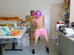TWINK IS ALWAYS HUNGRY FOR RAW COCK