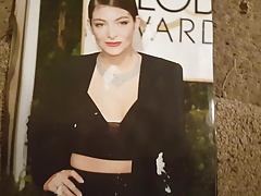 Lorde Cum Tribute