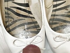 Cum on BBW's well worn Ballet Flats