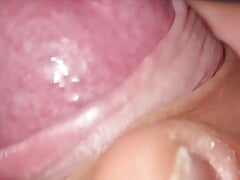 AMATEUR   ENGLISH - HANDJOB IN SHOWER WITH PISS