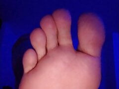 Big feet for you to eat