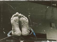 wrinkled soles I