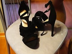 Big cumshot on sude heels (I haven't jerked off for 2 weeks)