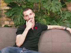 Horny and lonely gay boy masturbating for u in front of the