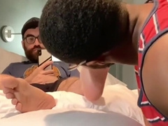 Scruffywonder Gets Worshipped