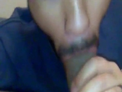 A married Arab sucks his owner not to pay the month 7