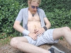 Bearded guy Skycladstargazer enjoys a wild peeing adventure and gets off on his own aroma