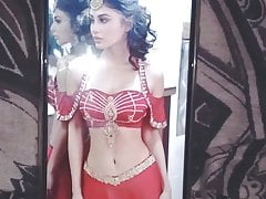 Mouni Roy cum tribut