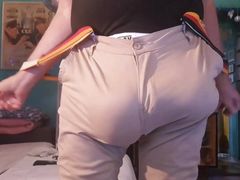 16 Minutes of Bulge Party Time