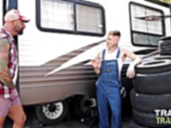 Gay bareback, gay muscle bareback, big cock