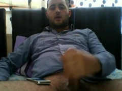 HORNY TURK CAM PHONE JACKOFF 3