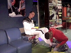 Snekaer domination in backroom in Milano