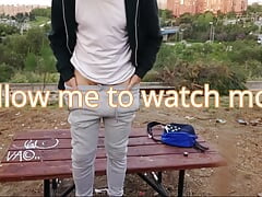 Jerking in a park
