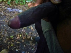 Deep throating Black Man-meat Outdoors