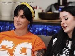 STUDS - Beefy Cub Dom King Heads For A Touchdown And Blows His Explosion On Logan Aarons' Fuckhole