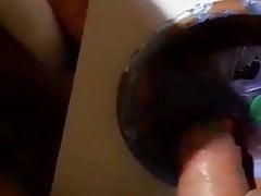 Picazzo dipinge con il suo pennello