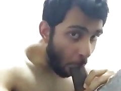 Blow Job done by Sri Lankan Gay to his Daddy