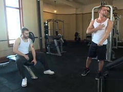 Muscle son throat swallow