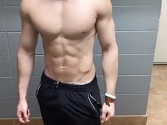 Sexy muscolar boy