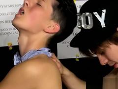 Top Benjamin Riley slams his butt buddy Kyler Moss