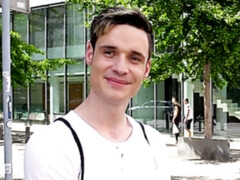 Pale-skinned and round-assed hottie banged in FPV