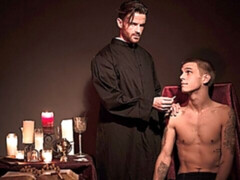 Hung daddy Brendan Patrick drilling Trent Ferris anally