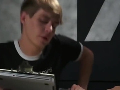 Rising Stars - Tough Casting