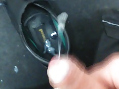 cum in co-workers shoe