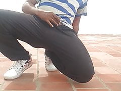 Sneaker gay handjob