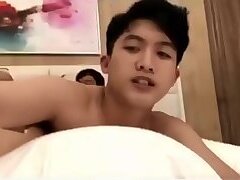 Chinese Twinks Couple Home Anal During Covid-19