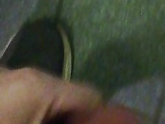 Wichsen mit Risiko auf der Autobahn ( no cum)