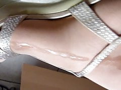 Sperme Jam - shooting out on nylon heels