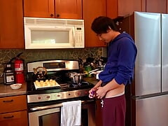 Cook glazes donuts with hot fresh cum for you