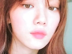 Korean Actress Lee Sung Kyung