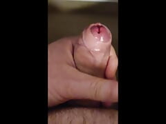 Amazine cumshot from a Greek boy