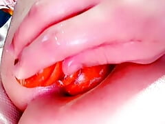 Trying to put this huge plug but so difficult Bisex Alger