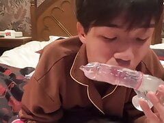 Part 1 When I licked my hard and big dick, I felt like I was naughty and inserted it into my inexperienced anal