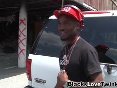 Black Straighty Finishes Off