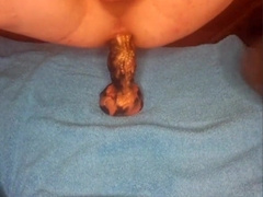 I love experiencing the flex of the faux-cock in my bootie, how super-naughty