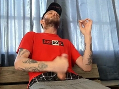 Milking my thick rod on my smoke break