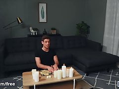 Hunk Dude Alex Mecum Raw Fuck Michael Delrays Ass On Couch