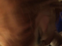 Natasa gets a Blowjob and cums