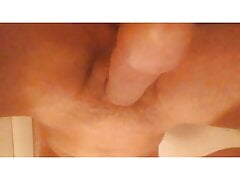 I love to cum want some