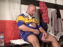 tommylads english blokes ( my x beau is one off them )