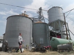 Poke & Pearl juice - Angel Elias, Marcus Mc Neill & Zack Mackay