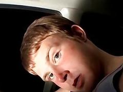 Straight thug needs to loosen up so he strokes it wildly