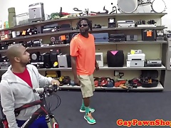 Fooled pawnshop customer being spitroasted