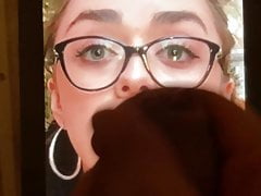 Maisie Williams cum tribute