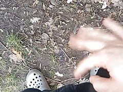 German Teen takes a piss in the garden